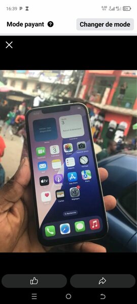 iPhone moderne et élégant