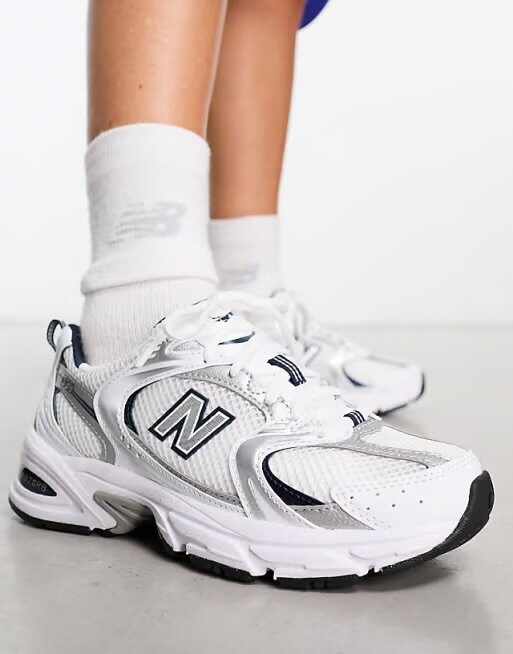 Chaussures de sport légères
