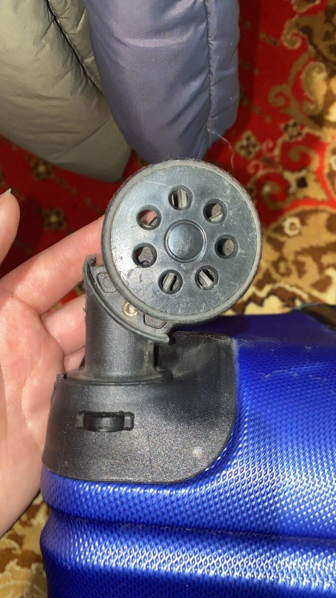 Запчасти для чемодан на колесах