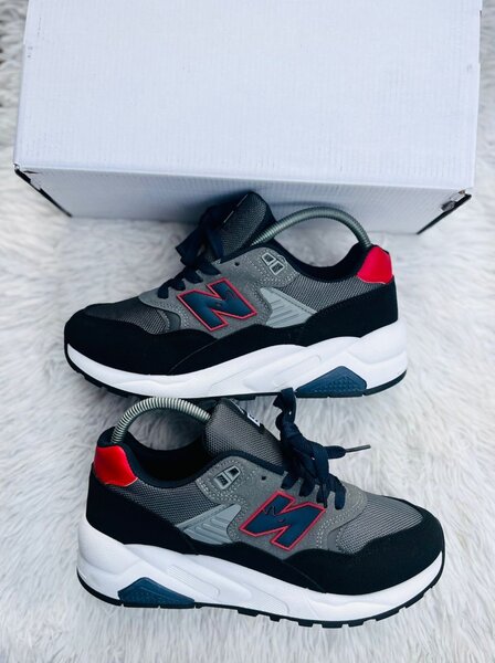 Baskets tendance pour hommes