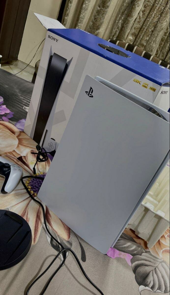 PlayStation 5 - Console neuve et complète