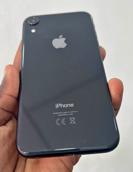 iPhone XR