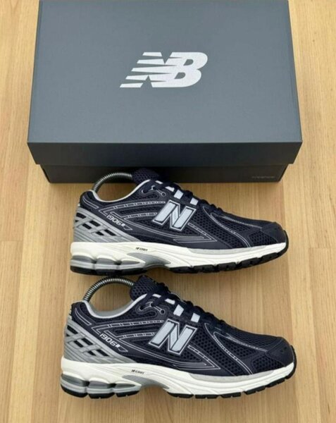 Baskets New Balance 1906R