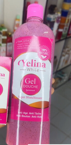 Anti tache,,nourrifiant