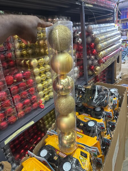 Boules de Noël colorées