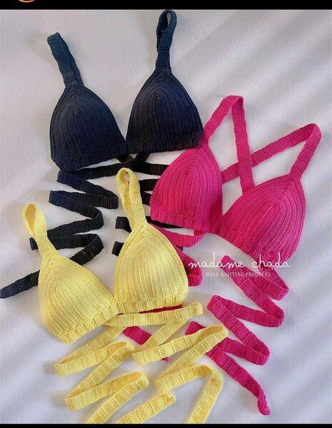 Bikinis colorés en crochet