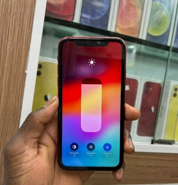 iPhone 11 Rouge 64Go