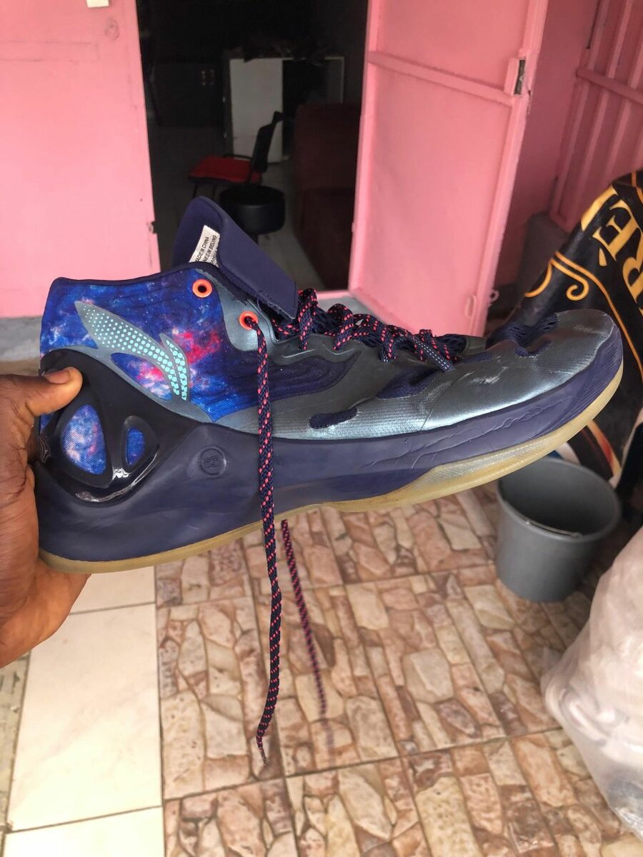 Chaussures de sport bleu galaxy