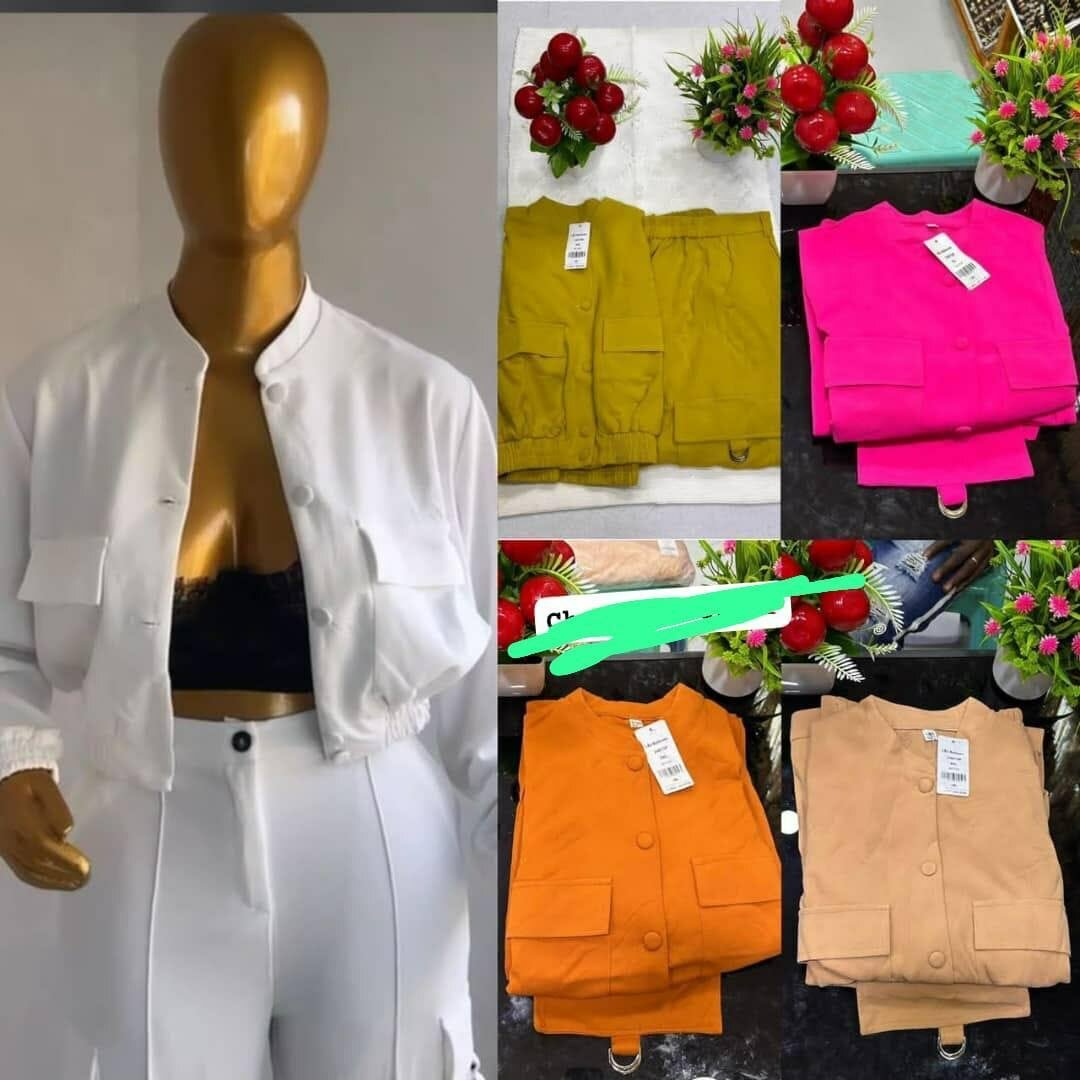 Robe élégante à manches bouffantes