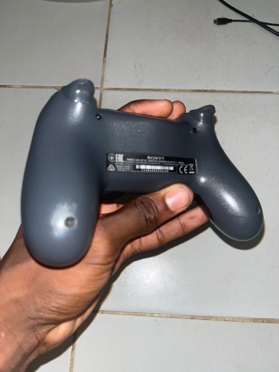 DualShock 4 Nikel