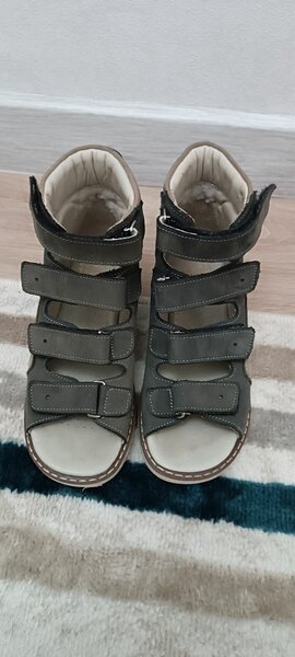 Ортопедические сандали