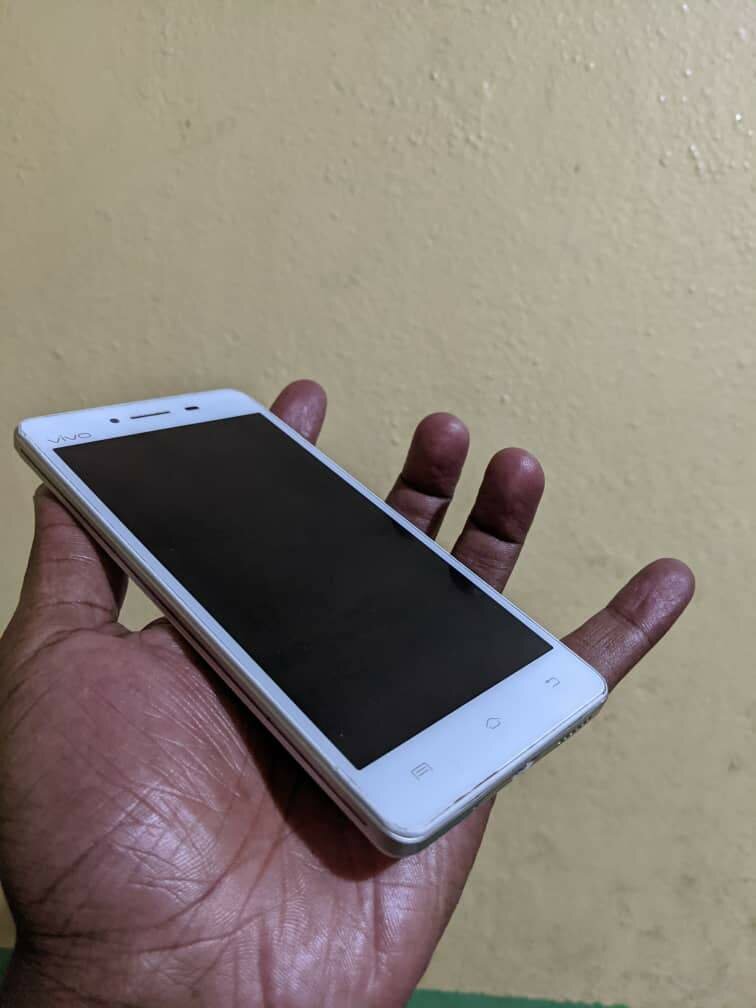 Vivo Y51A