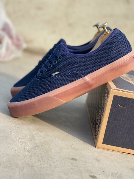 Chaussures Vans bleu marine