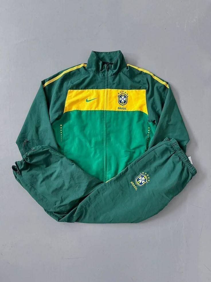 Ensemble de survêtement sportif