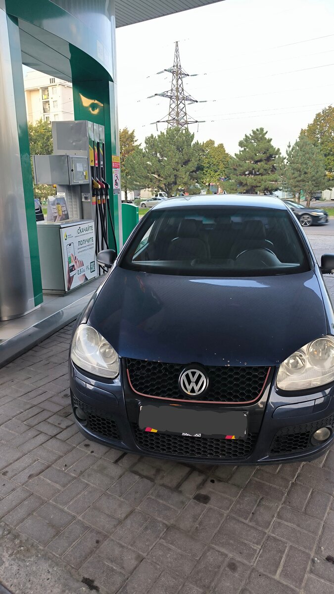 Срочно Golf 7 купэ, 1.6 объем, механика КПП