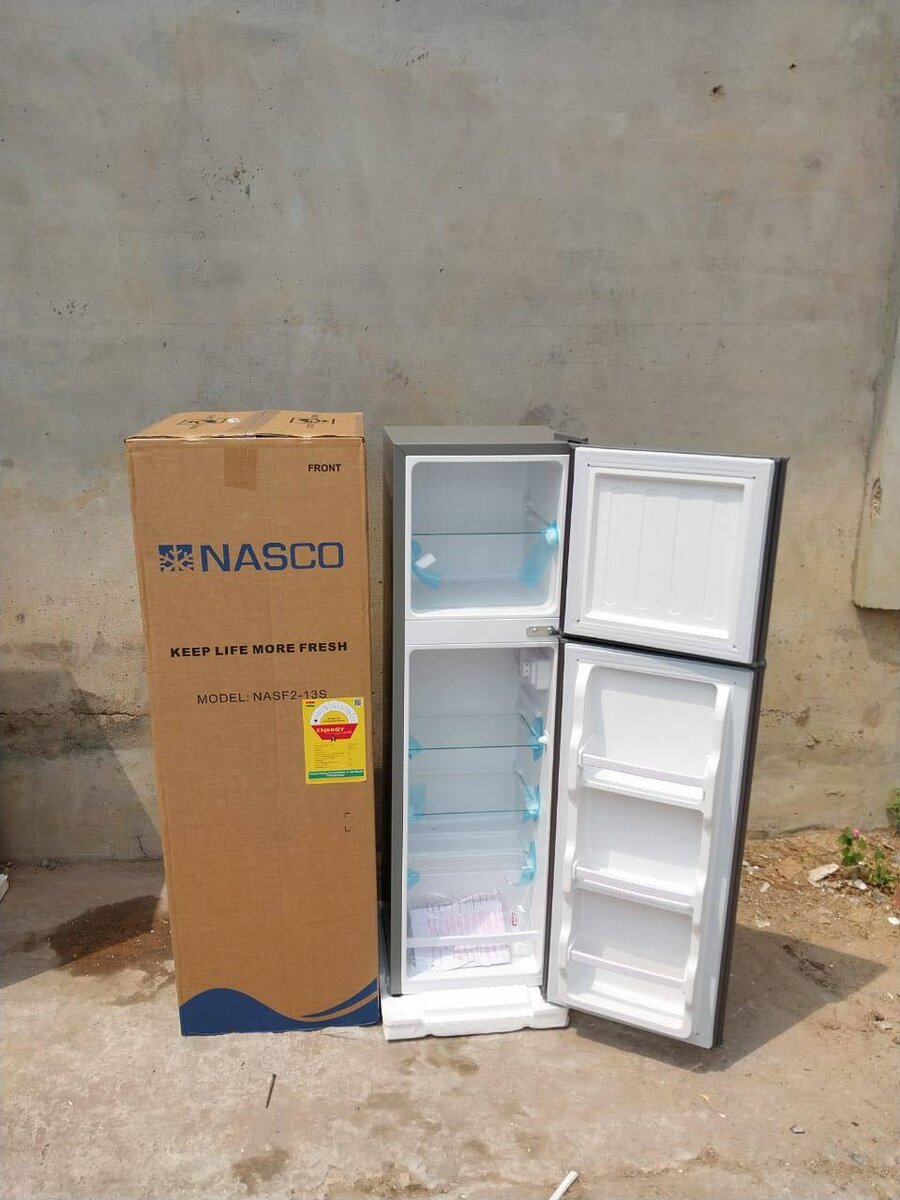 Brand New NasF2-13S Fast Cooling Table Top Fridge/Freezer