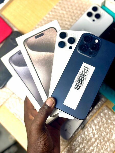 iPhone 15 Pro Max 512GB