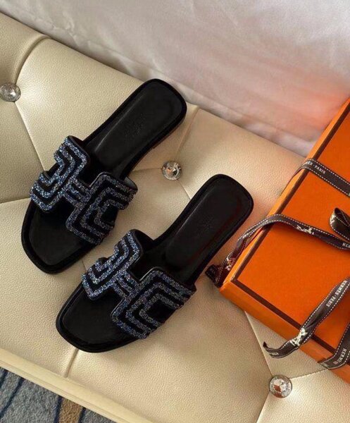 HERMES SLIPPERS