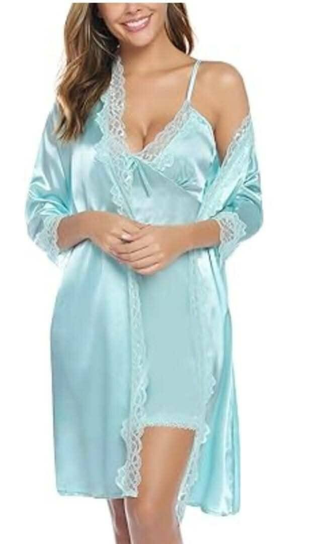 Ensemble de nuisette satinée