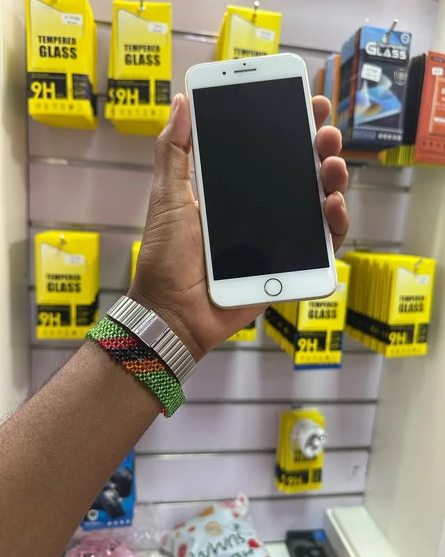 BRAND NEW IPHONE 🍏 pro 