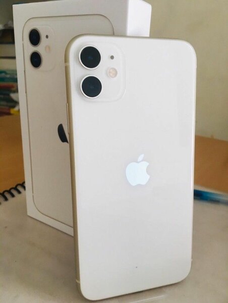 iPhone blanc dernière génération