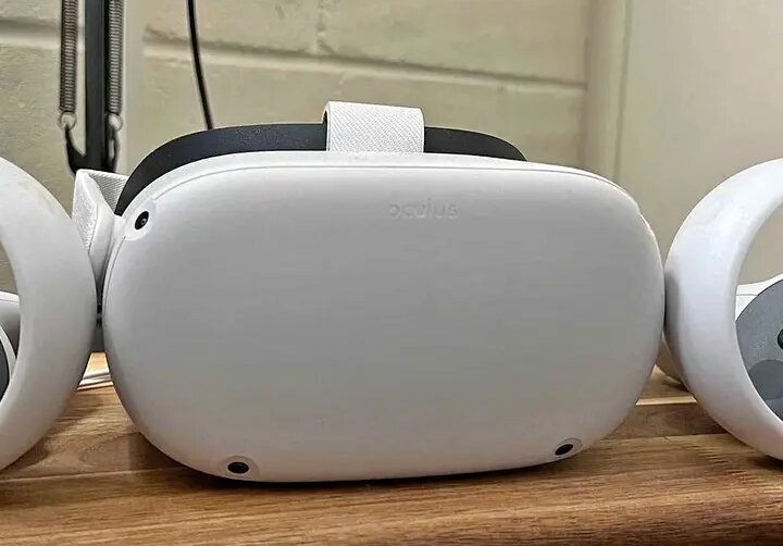 Meta Quest 3 VR Headset