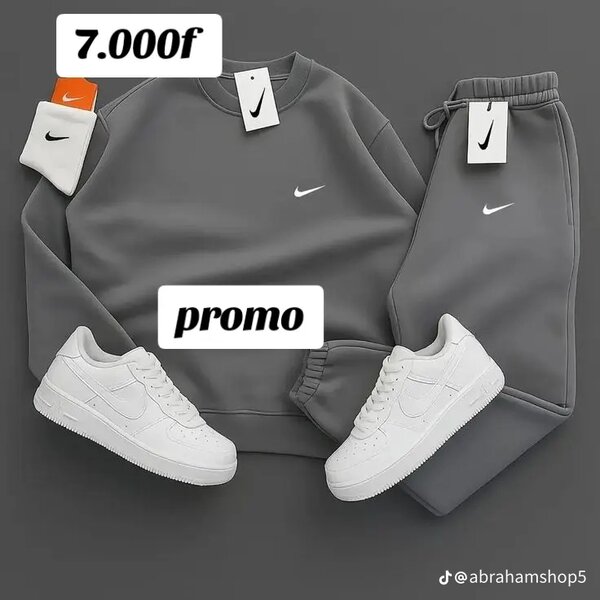 Ensemble de survêtement Nike