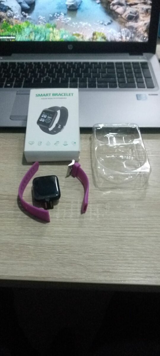 REDUCED TO CLEAR!! Smart Braslet   Features: BT Music, Healt