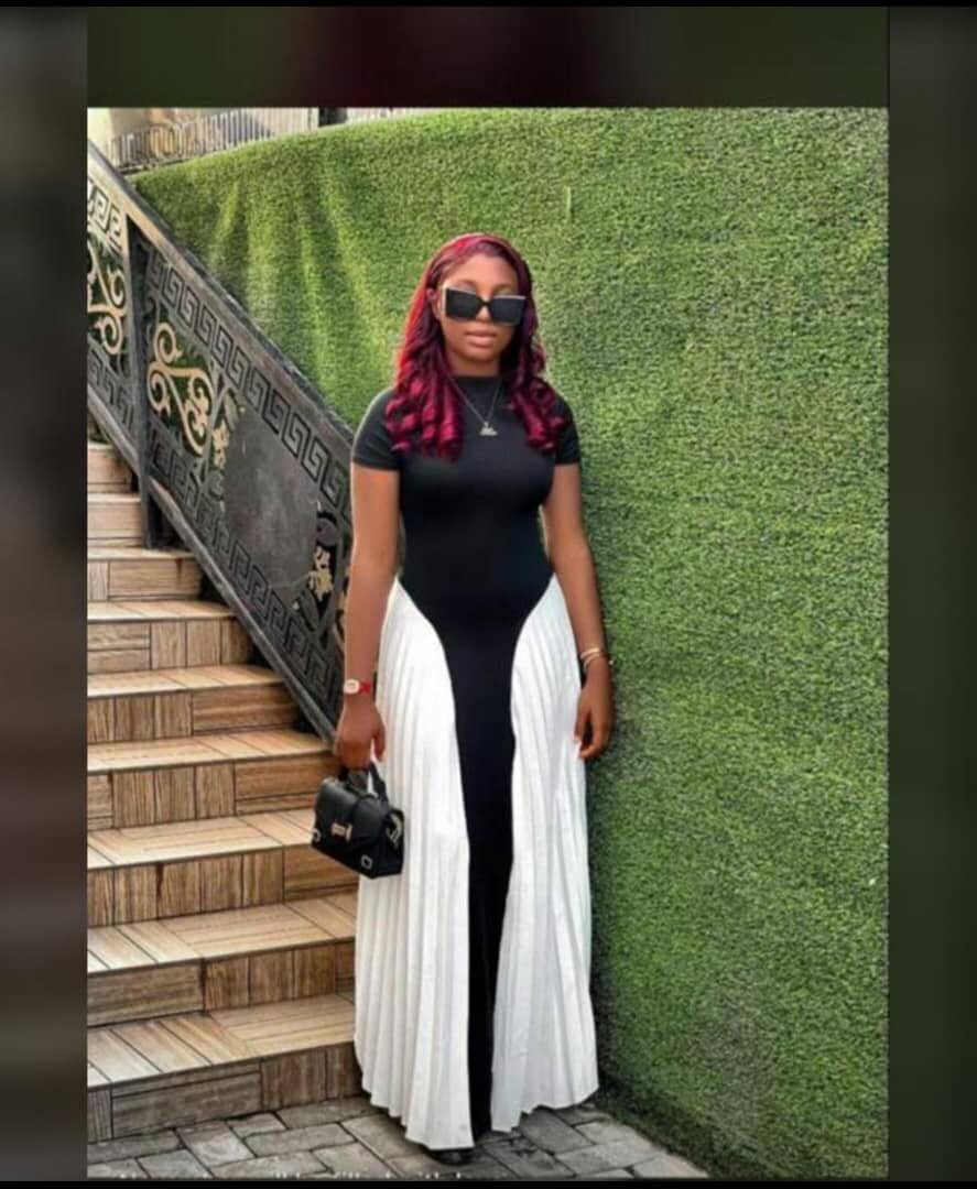 Robe Élégante Asymétrique Femme