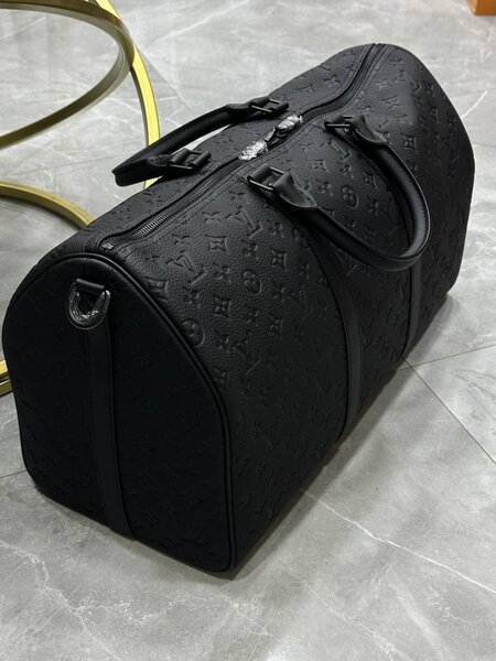 Sac de voyage en cuir élégant