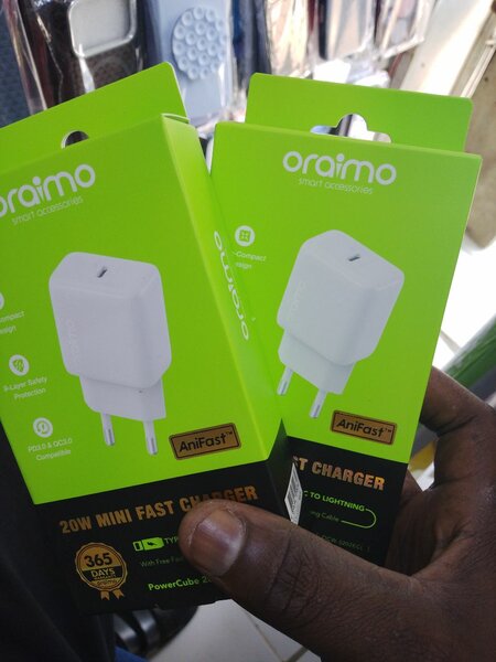 Chargeur rapide 20W Oraimo