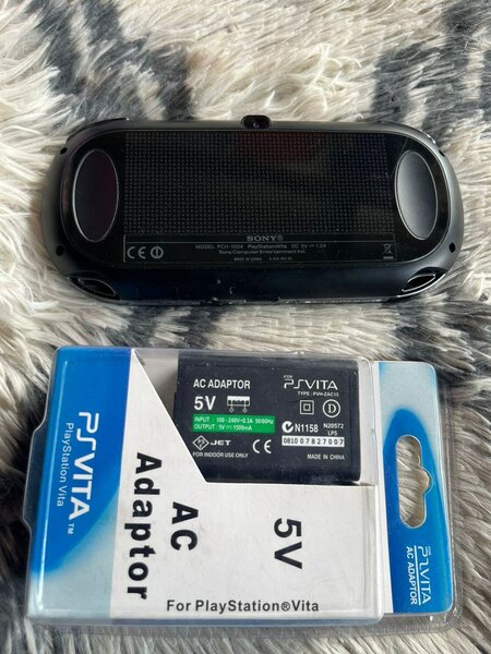 Console PS Vita avec jeux