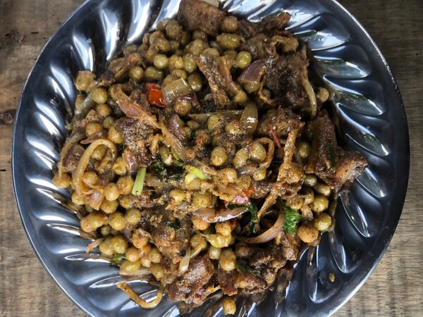 Plat savoureux de pois épicés