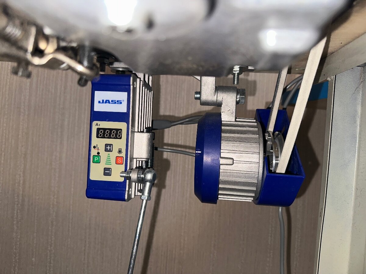 Швейная машинка «Tupical»