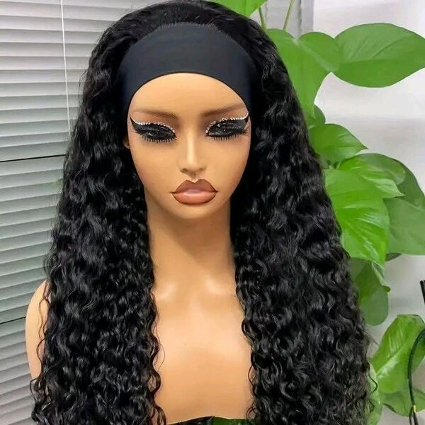 Perruque longue bouclée noire