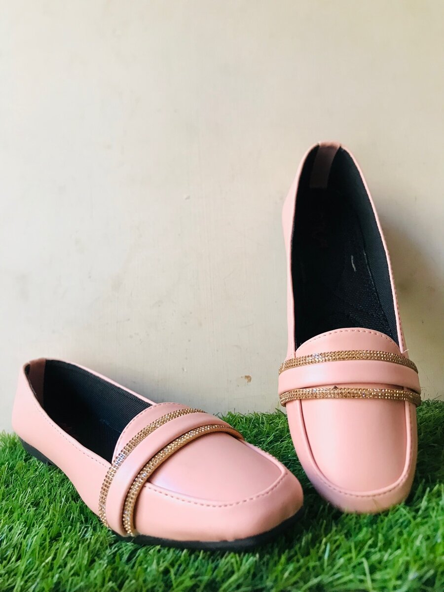 Ladies coat shoes