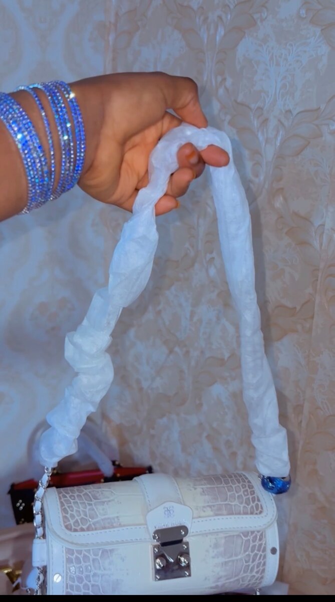 Sac bandoulière en cuir chic