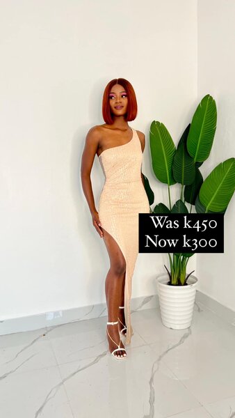 Women's Tight-fitting One-shoulder Dress