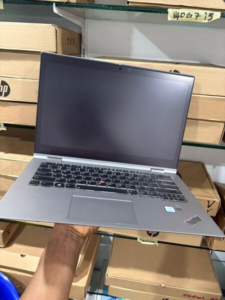Lenovo Yoga x1 core i5-8eme gé