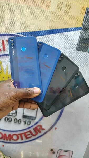 Téléphone HUAWEI Nova 2S