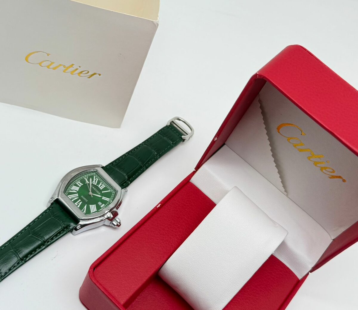 Montre de luxe Cartier