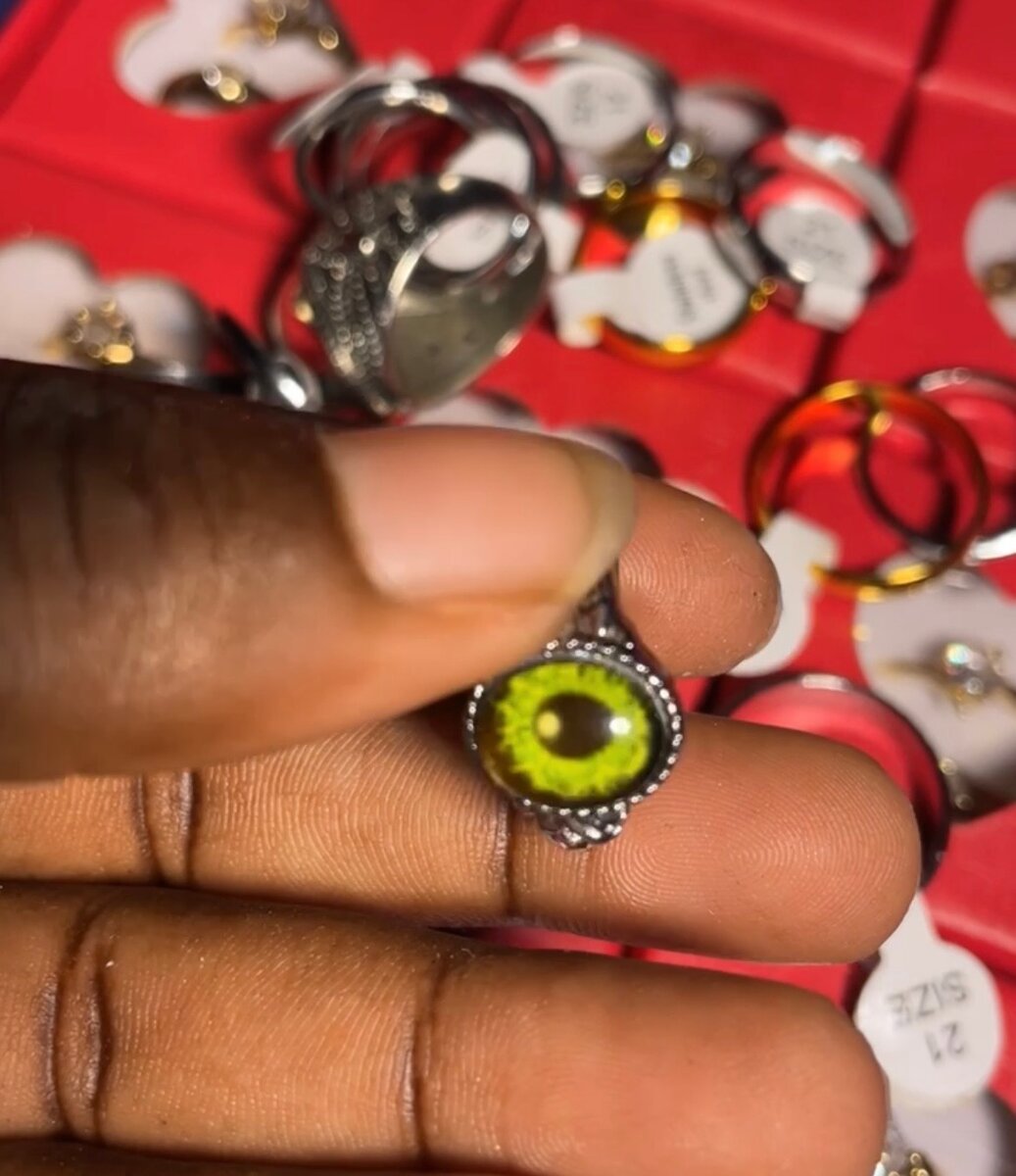 Bague œil de dragon