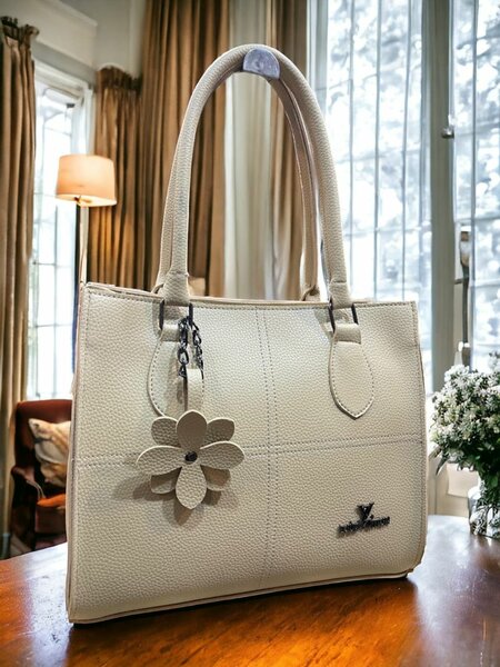 LV Brand New Big Flower Article