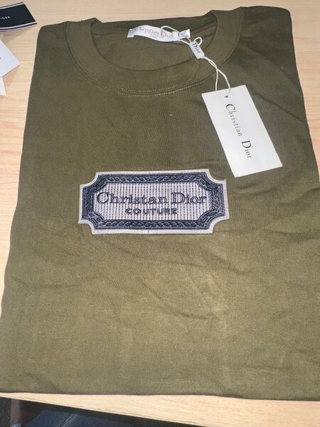 T-shirt en coton tendance