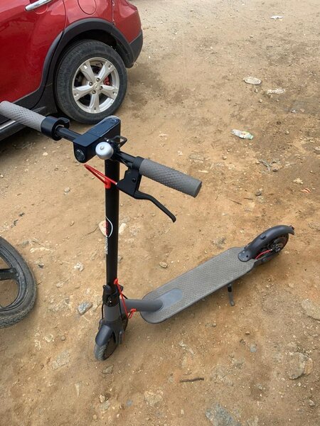 Trottinette électrique pliable