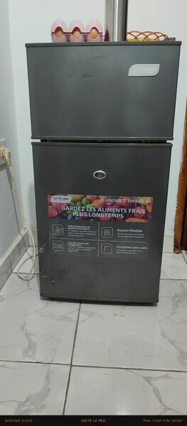 Réfrigérateur compact double porte