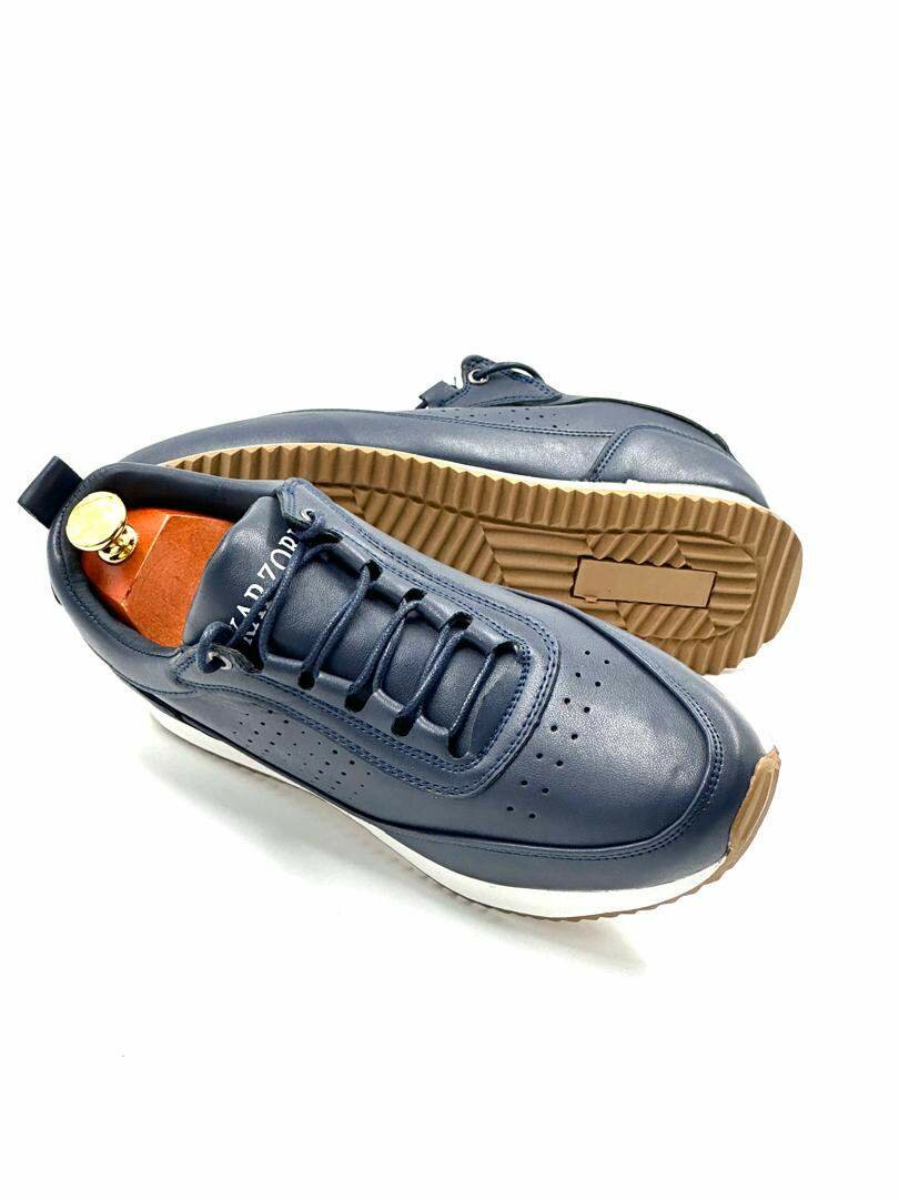 Fashion shoes available