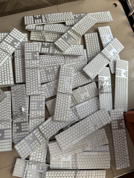 Apple USB Wired Keyboard / Numeric Keypad Silver original