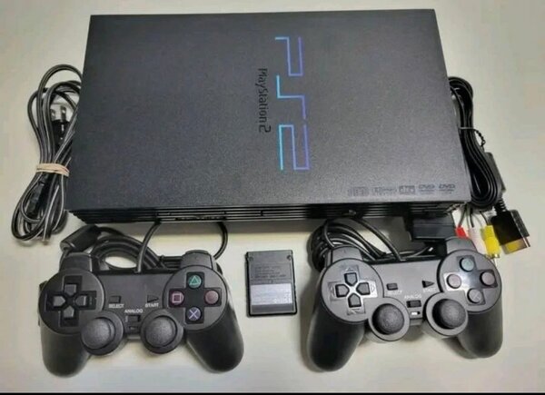 Console PS2 avec manettes