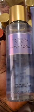 Perfume mist Victoria's Secret    Midnight bloom